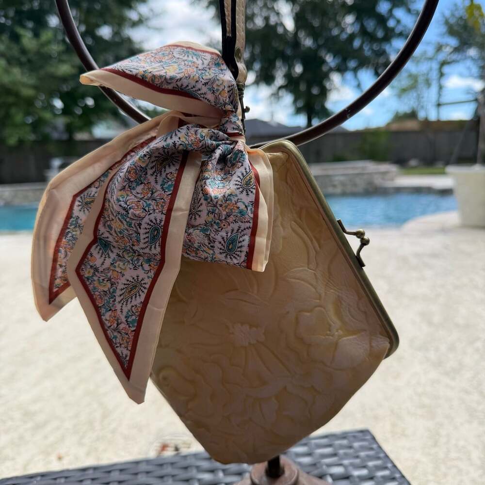 Patricia Nash Tooled Floral Leather Kisslock Handbag #004